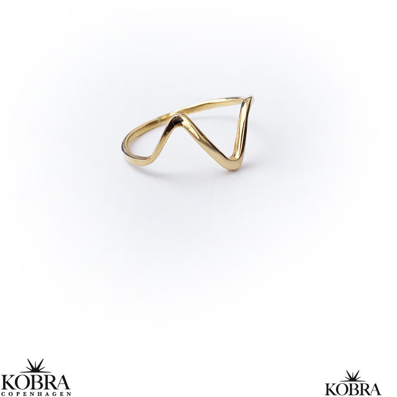 "Wave" 18 carat goldplated wavy ring