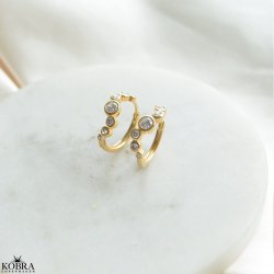 "Solenne" Wavy hoops i 18 karat forgyldt slv med zirkonia