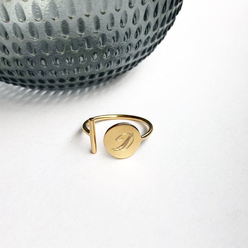 "Brooklyn" enkel guld ring med gravering