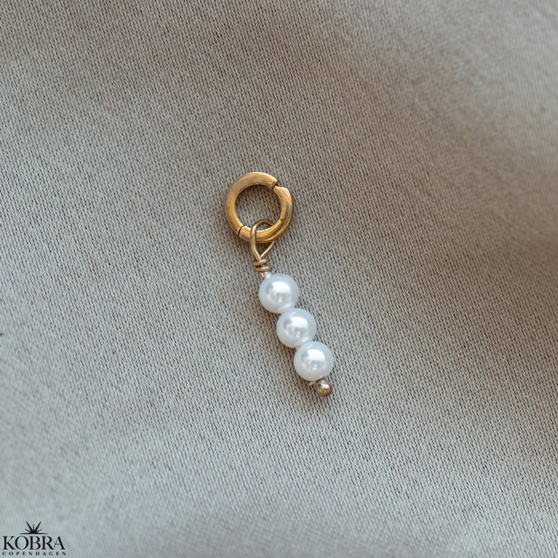 "California" gold necklace with your charms