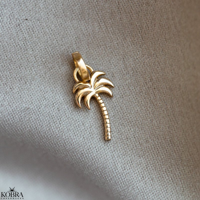 "California" guld armbnd med dine charms