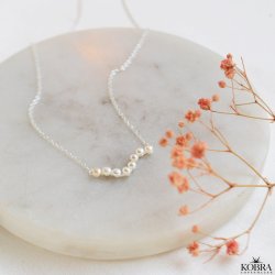  "Casablanca" silver necklace with genuine freshwater pearls