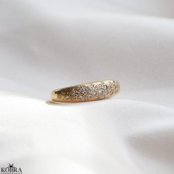 "Nova Moon" chunky guld ring med sten