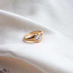 "Junie" 18 karat forgyldt chunky hjertering med sten