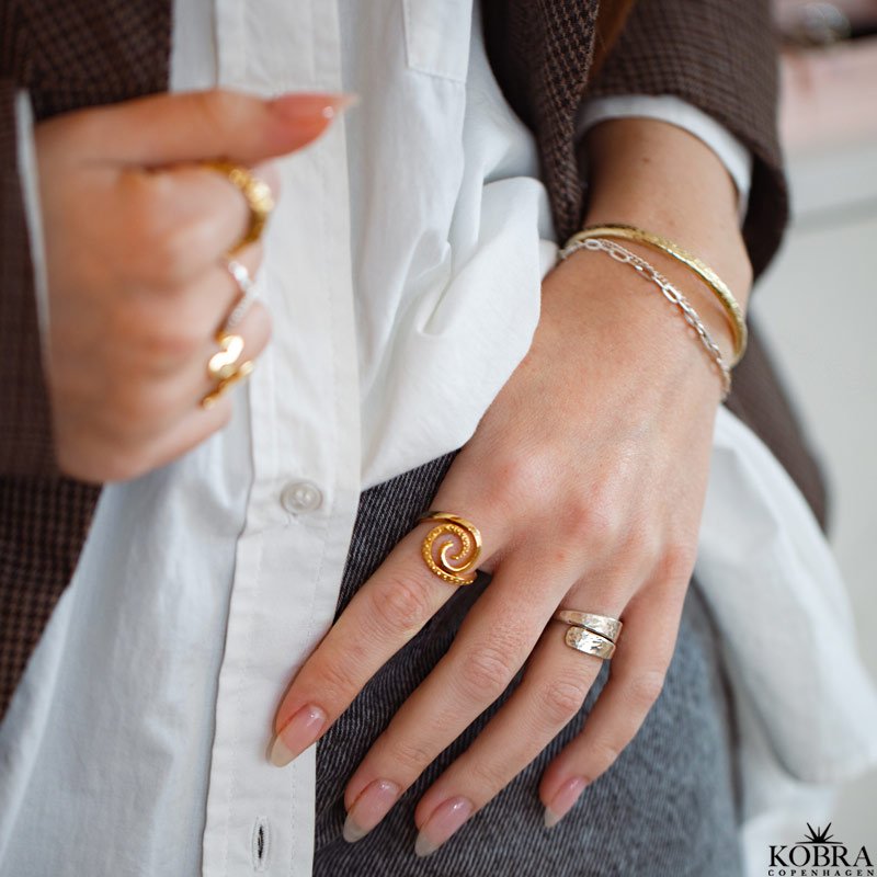 "Viana" unik forgyldt spiral ring