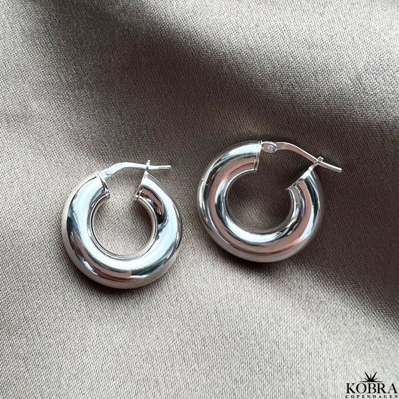 "Donna" chunky silver hoops / earrings