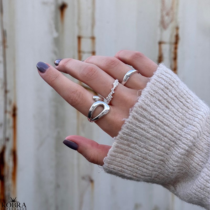 "Medina" chunky silver ring
