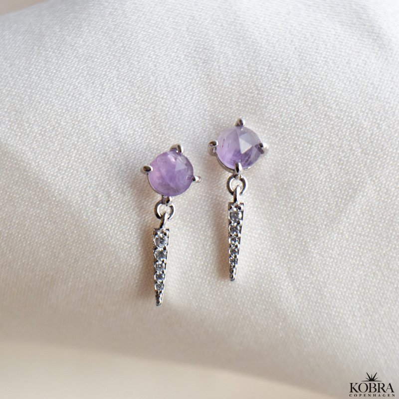 "Cilja" silver earrings with purple stone