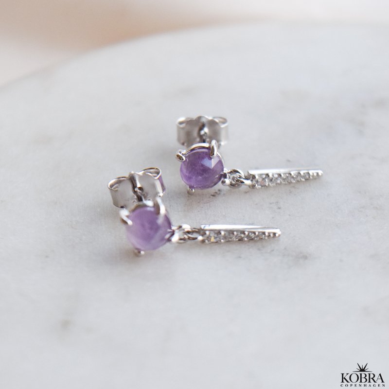 "Cilja" silver earrings with purple stone