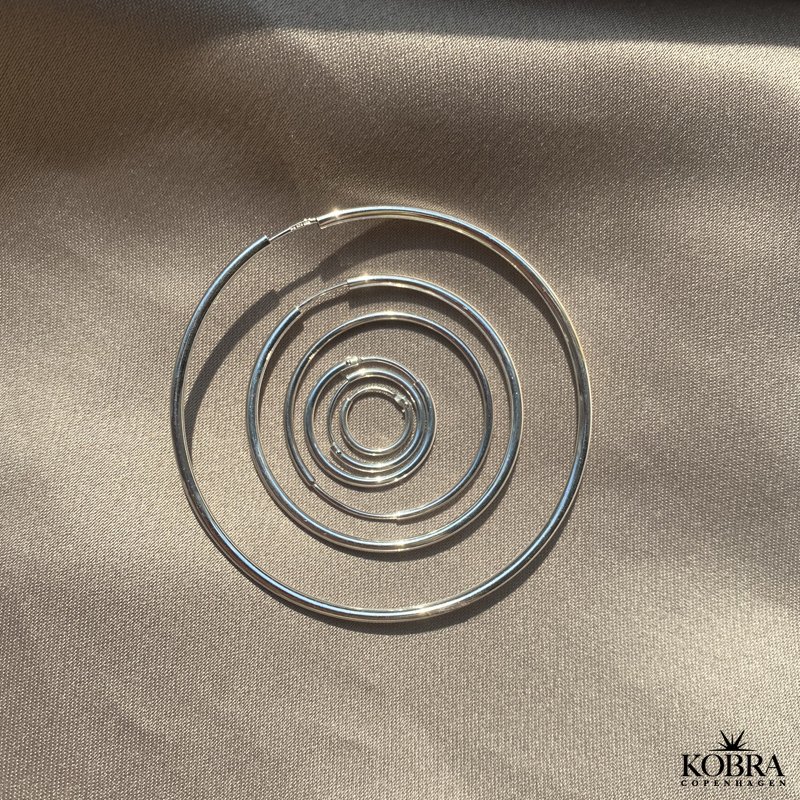 "Cirkeline" store hoops (XL)  i sterling slv
