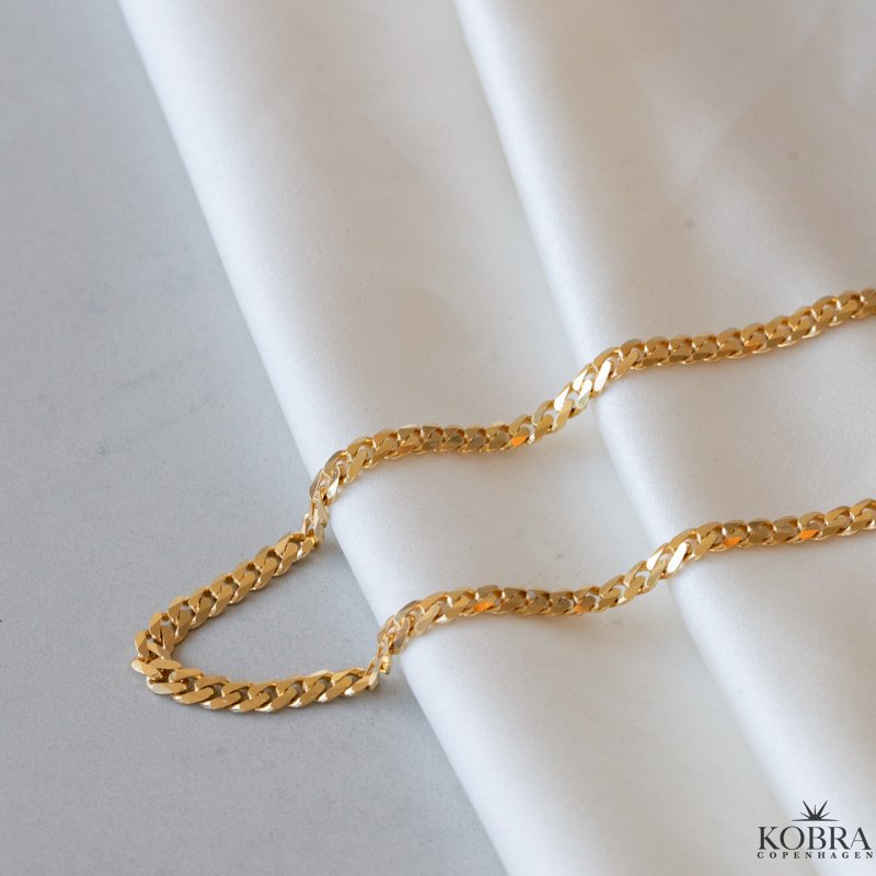 "Clinton" 4 mm. chain in silver or gold-plated
