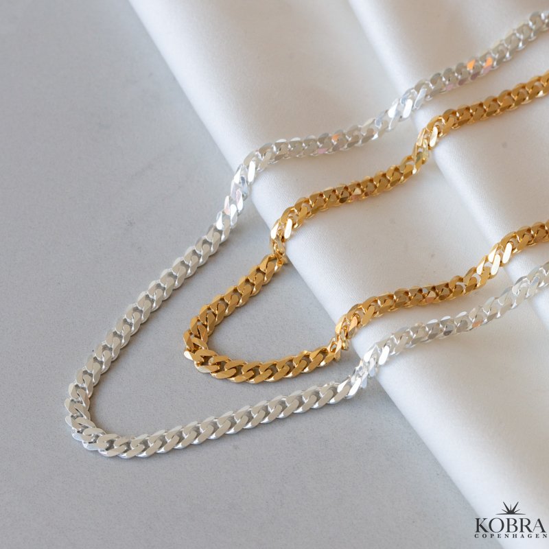 "Clinton" 4 mm. gold panzer necklace