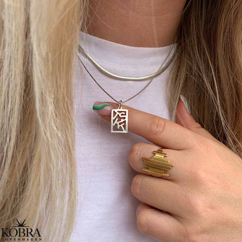 Square "Close to you" slv halskde 