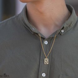 Square "Close to you" gold necklace for men