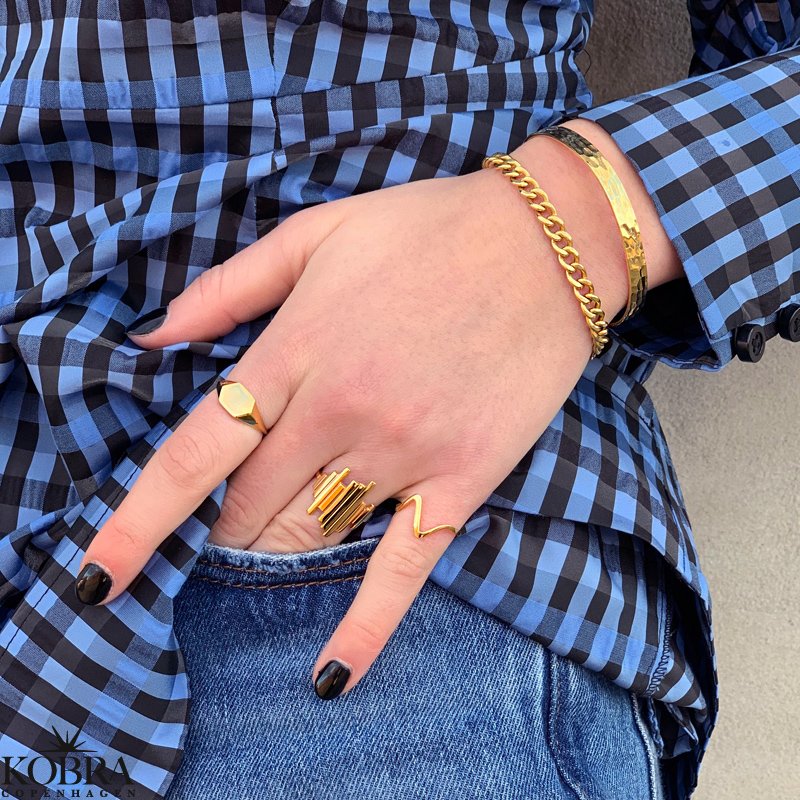 "Phlox" 18 carat gold plated hammered bracelet