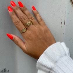 "Jordan" gold ring with personal engraving