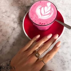 "London" Signet  ring with personalized engraving in 18 carat gold plated silver