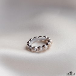 "Cookie" slv ring med gte ferskvandsperler