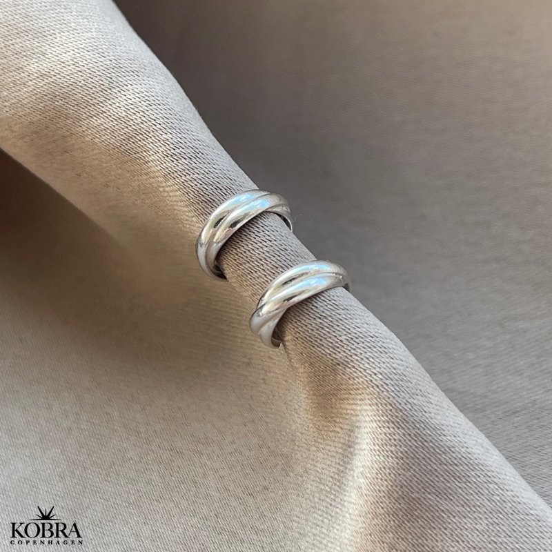 "Silvia" sm snoet creoler i sterling slv