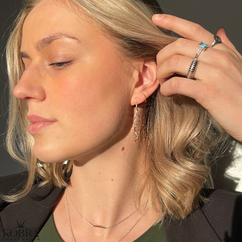 "Vanity" smuk prinsesse sølv ring med blå zirkonia sten