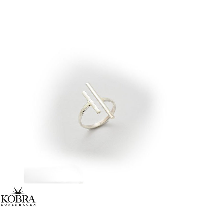 Slv ring "Debbie" i enkelt design