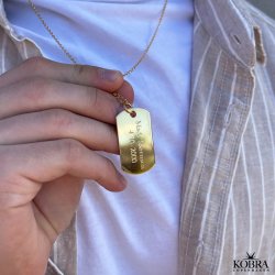 "Hector" Dogtag i guld (str. L) med personlig gravering, matteret r effekt