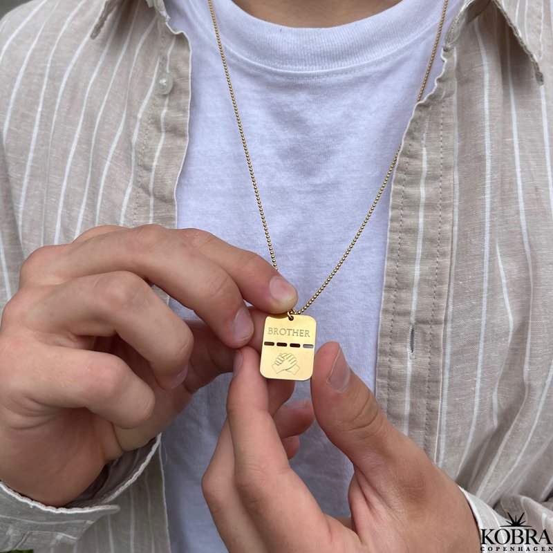 "Ricky" Dog tag gold plated, 2 parts including engraving