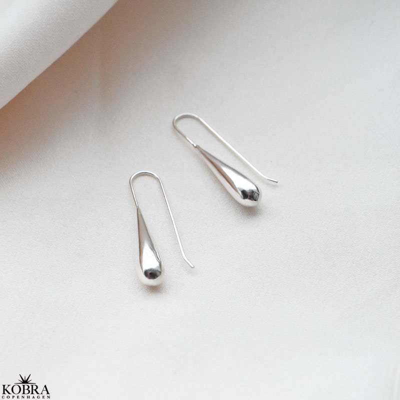 "Water Drop" beautiful drop earring in sterling silver