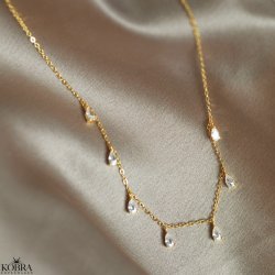 "Teardrop" guld halskde med hvide drbesten