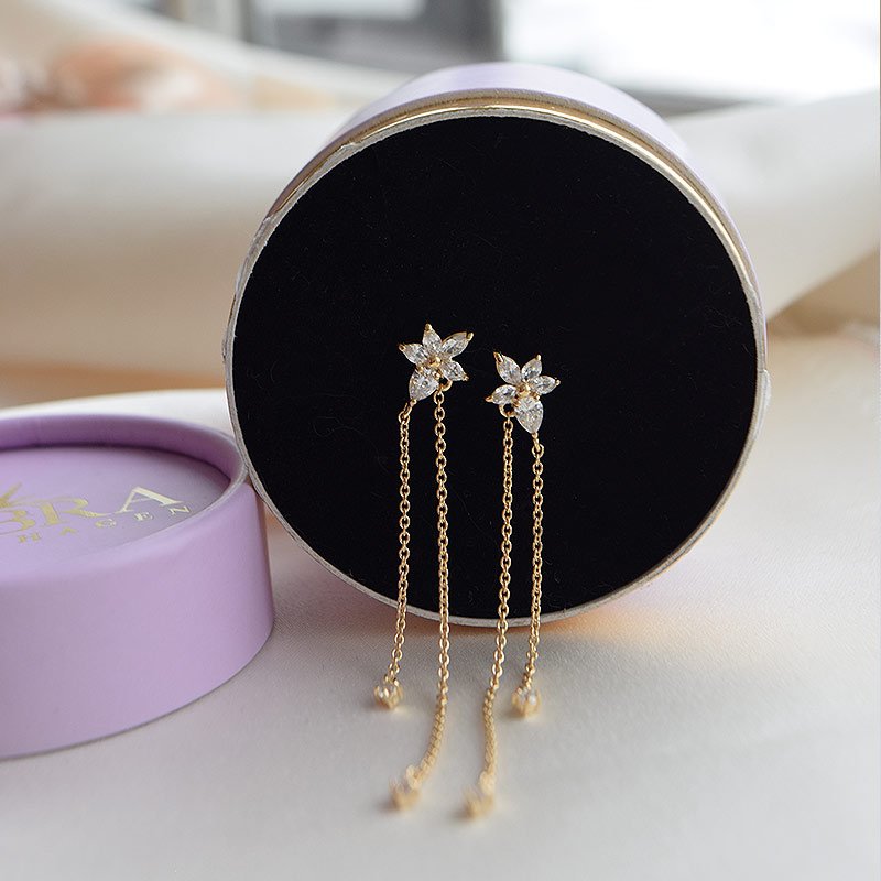 "Lilje" blomster i 18k forgylt sterlings�lv