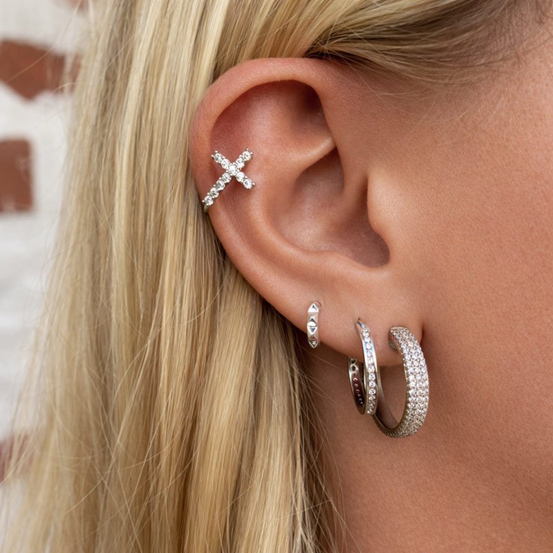 "Cory" Small creoles in silver