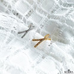 "Echo" earcuff med sten i 18 karat forgyldt