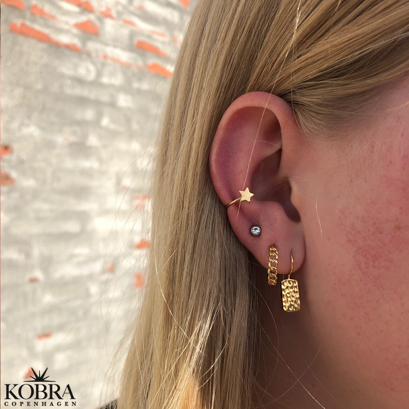 "Stone" 18 karat forgyldte hammerslet reringe