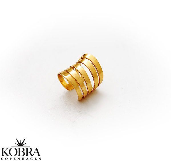 "Fay" Enkel earcuff i forgyldt 18 karat guld