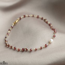 "Ellish" ankelkde i guld med rde granater og perle