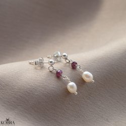 "Ellish" slv reringe med rde granater samt hvid perle