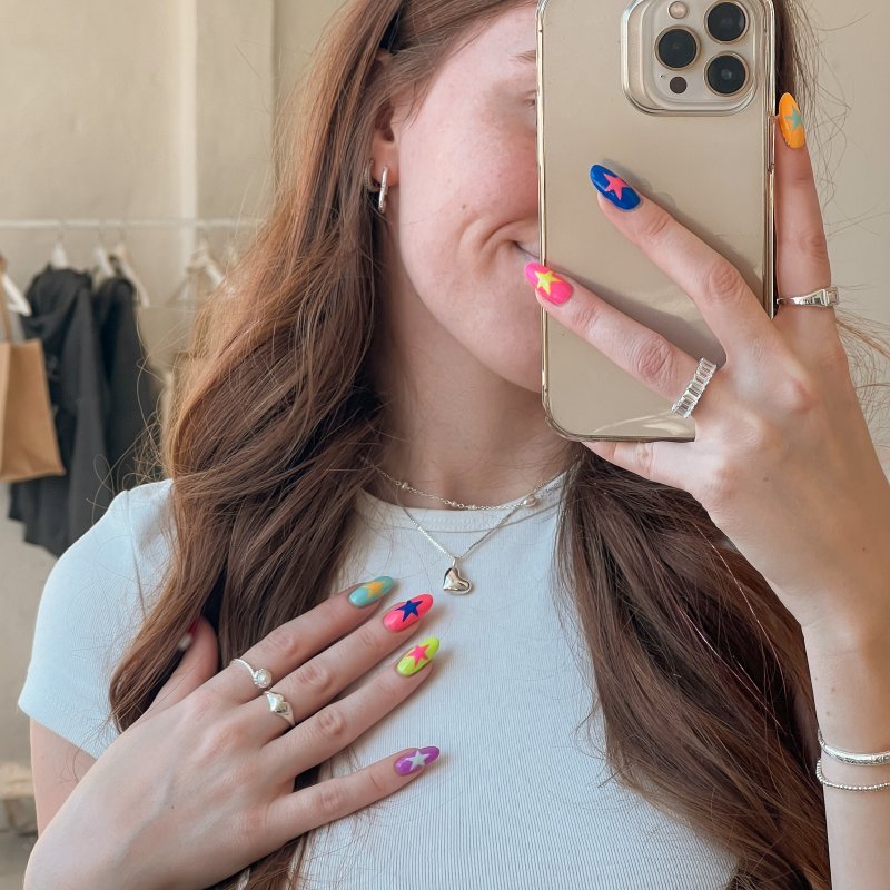 "Elske" hjerteformet medaljon halsk�de i s�lv