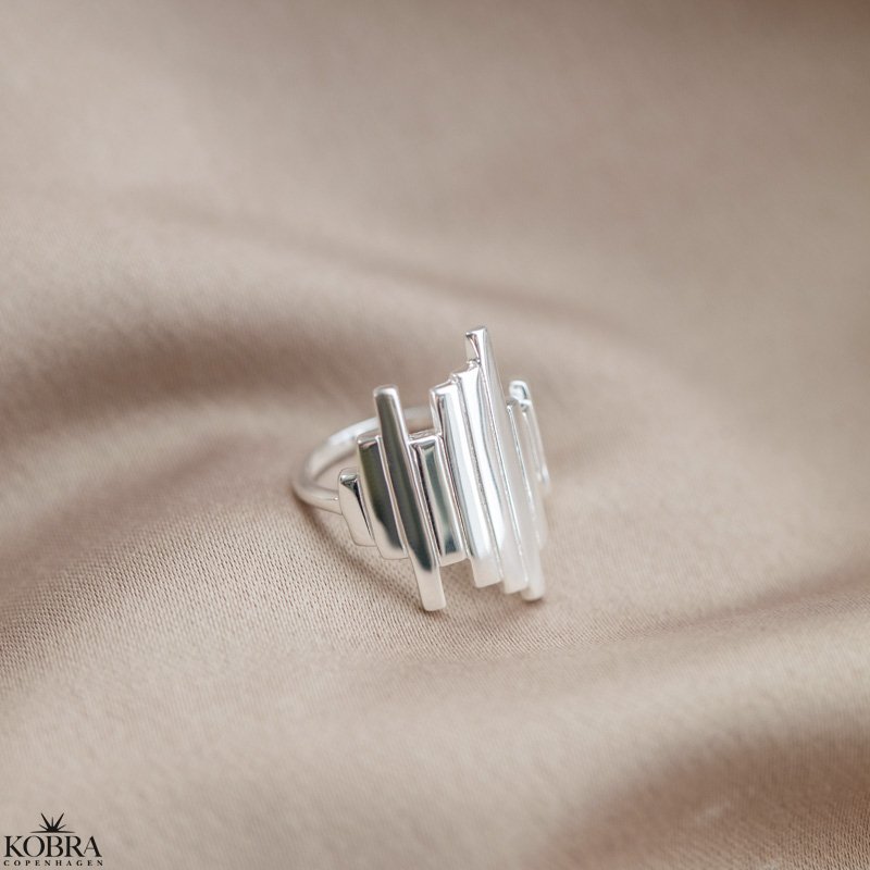 "Empire" hndlavet ring i sterling slv 