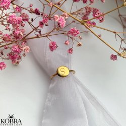"Whisper" enkel guldring med dit bogstav