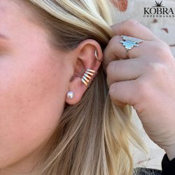 "Fay" Simpel earcuff i slv