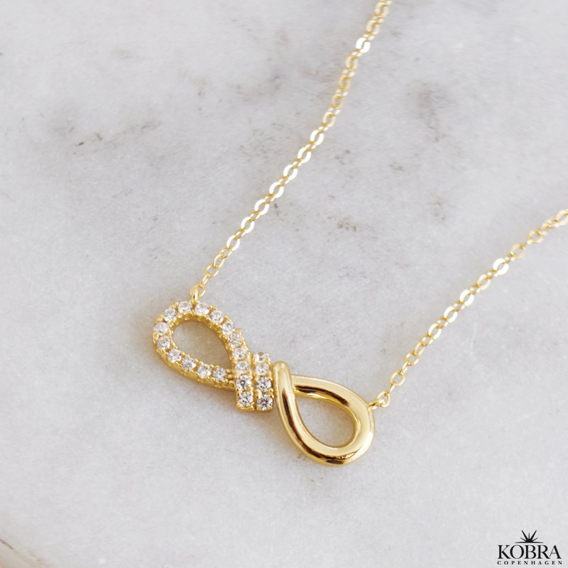 "Ever" infinity halskæde i guld med funklende sten