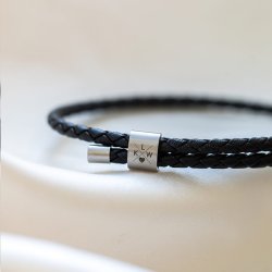 "Forever" armb�nd til m�nd i st�l med gravering