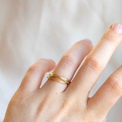 "Hattie" 18 karat forgyldt hammerslet 3i1 ring