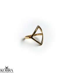 "Carr" 18 karat forgyldt enkel ring i firkantet design