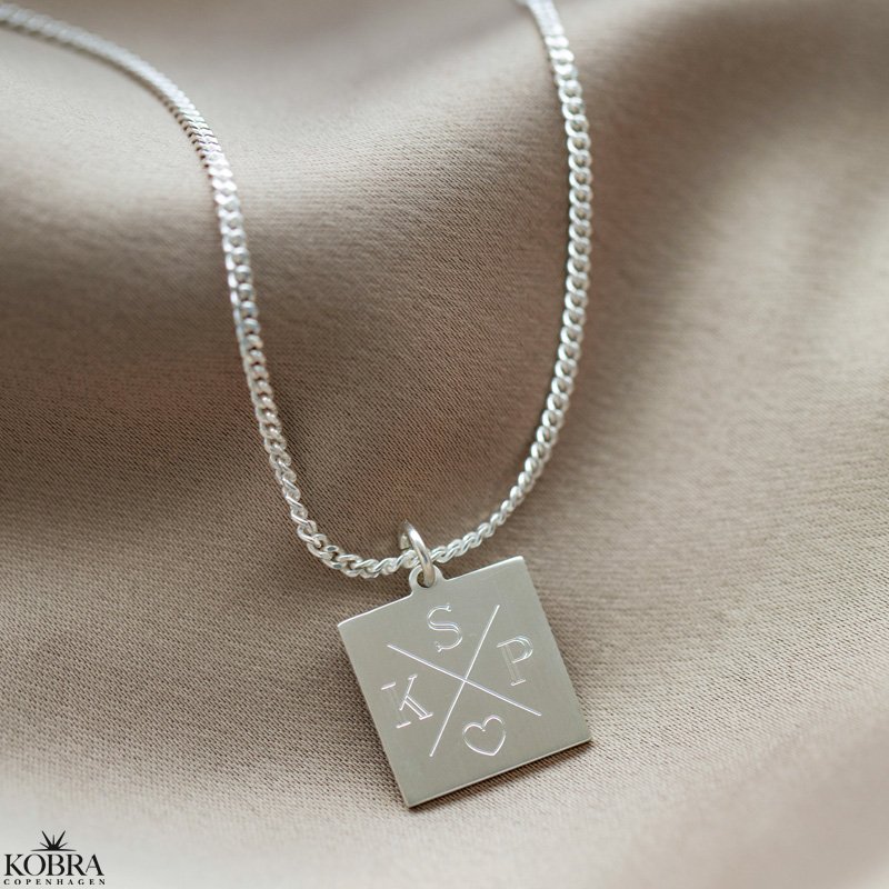 "Trend" slv halskde med krydsgravering og 2 mm. panzer kde