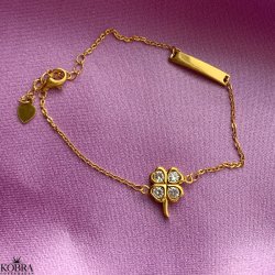 "Trinna" 14 karat forgyldt armbnd med firklver og personlig indgravering