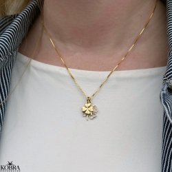 "Fortuna" gold necklace with four-leaf clover and carved pendant - including engraving