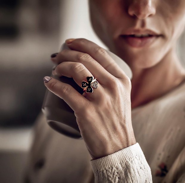 "Jade" Ring in 14 carat gold plated with personalized engraving