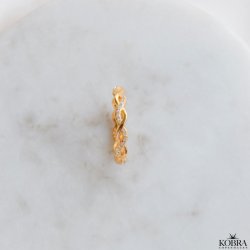 "Emma" flettet ring i gull