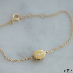 "Flora" gold bracelet with mother of pearl and engraving